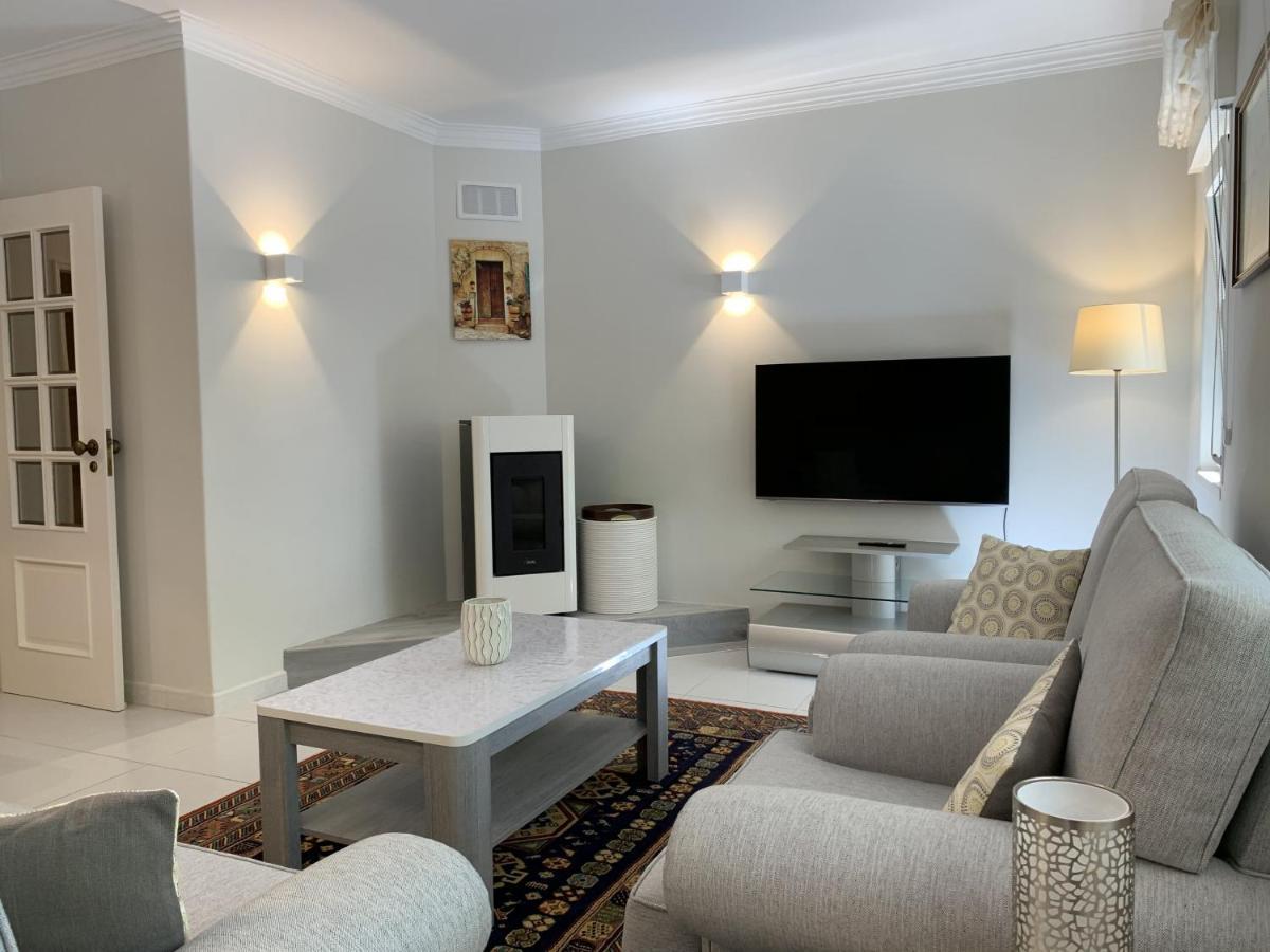Posh Apartment In Costa Da Guia, กาชไกช์ ภายนอก รูปภาพ